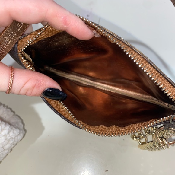 Michael Kors Fanny Pack - Picture 3 of 4